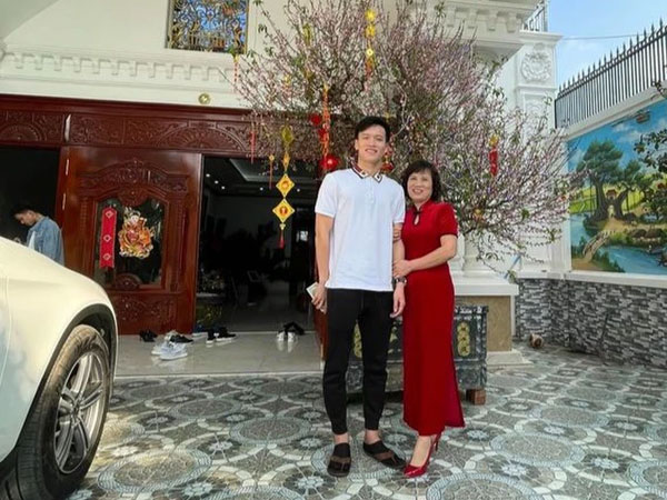 Khối tài sản 'khủng' của Quả bóng vàng Việt Nam Nguyễn Hoàng Đức ở tuổi 24