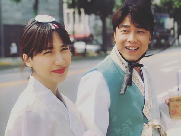 Bị dân mạng chất vấn việc không tặng quà vợ trong ngày Valentine, chồng Hòa Minzy có phản ứng ra sao?