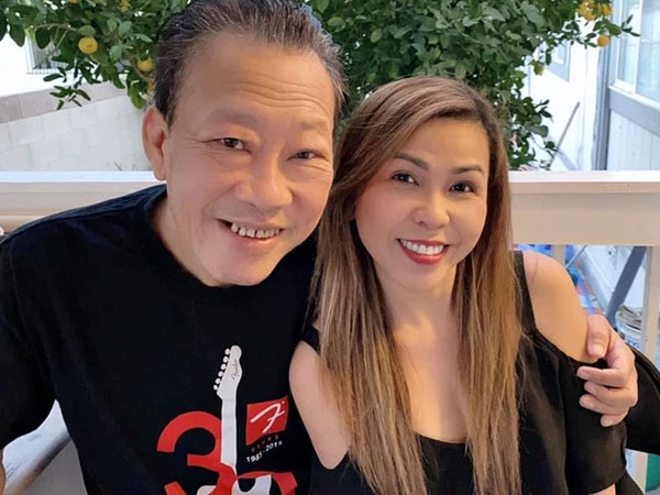 Bà xã nhạc sĩ Lê Quang tiết lộ gia đình bị lợi dụng lừa đảo tại Mỹ: 'Mọi người nếu thấy Facebook tôi nhắn tin hỏi mượn tiền, mượn đồ thì chắc chắn là lừa đảo'