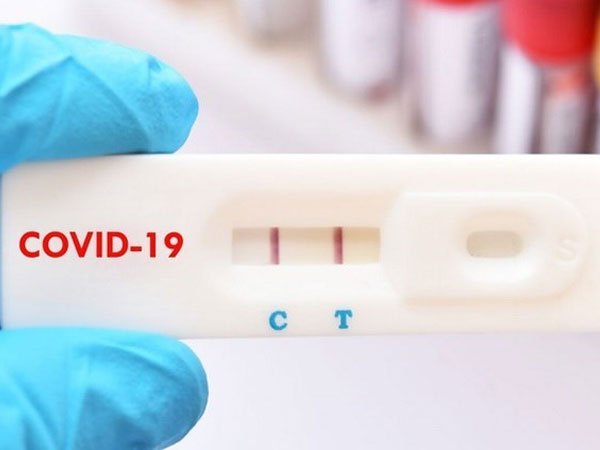 F0 điều trị tại nhà cần theo dõi sức khỏe hàng ngày như thế nào?