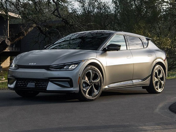Kia EV6 đang bị 'thổi giá' cao gấp đôi, đắt hơn cả BMW 8-Series