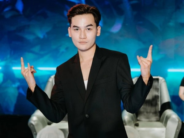 Ali Hoàng Dương lý giải nguyên nhân khóc trên sóng truyền hình, còn chia sẻ cả bí mật thầm kín