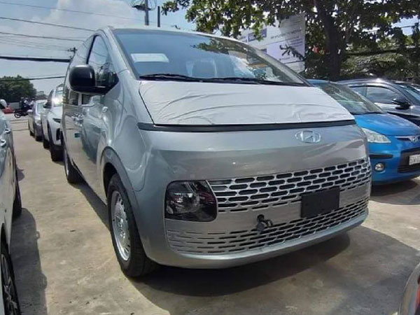 Xe chở tiền Hyundai Staria 2022 bất ngờ xuất hiện tại Việt Nam