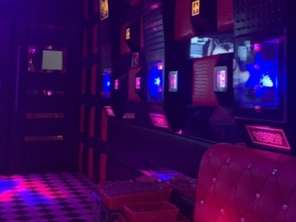 Chê quán Karaoke thiếu tiếp viên nữ, người đàn ông bị đâm chết