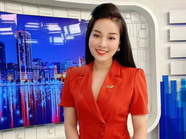 Diễn viên Minh Hương chia sẻ kinh nghiệm điều trị Covid-19 tại nhà để nhanh khỏi bệnh
