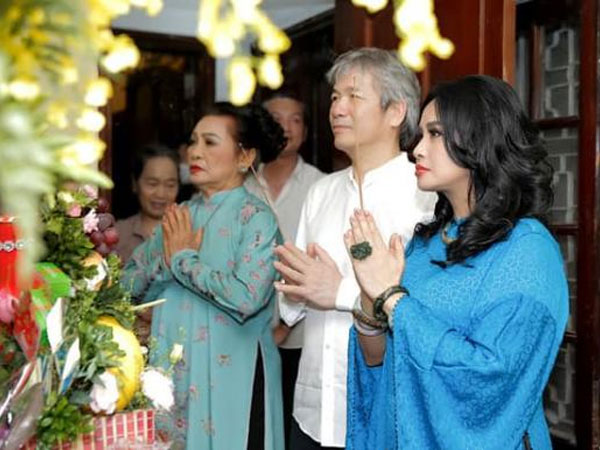 Mẹ chồng sắp cưới của Diva Thanh Lam qua đời, chồng cũ nhạc sĩ Quốc Trung và sao Việt chia buồn