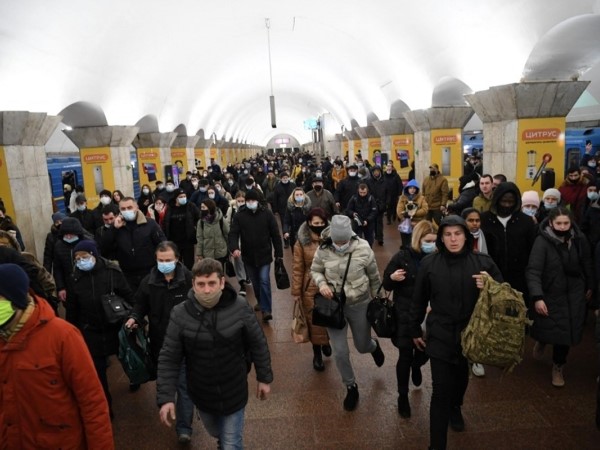Tình hình tại Ukraine sau ít giờ của chiến dịch quân sự tại Donbass