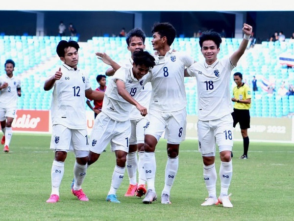 Vượt qua Lào, Thái Lan hẹn tái đấu Việt Nam ở chung kết giải U23 Đông Nam Á