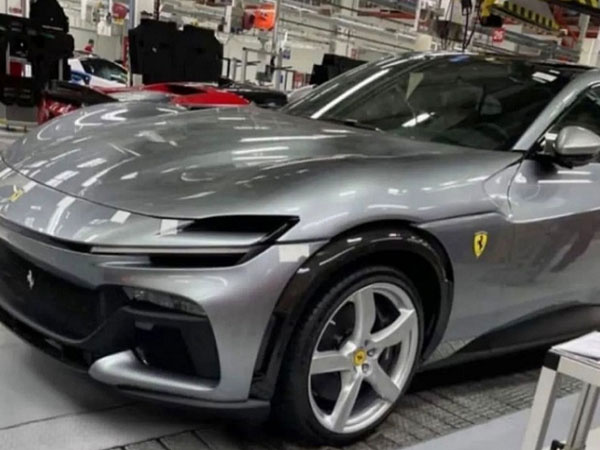 Siêu SUV Ferrari Purosangue lần đầu lộ diện hoàn chỉnh