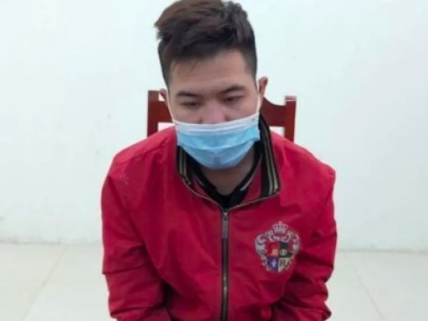 Giả mạo công an huyện vào nhà dân đe dọa đòi nửa triệu đồng