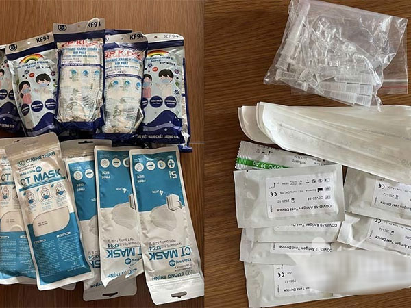 Chưa là F0 cả nhà đã tốn chục triệu, 'thủng túi' vì kit test và xét nghiệm