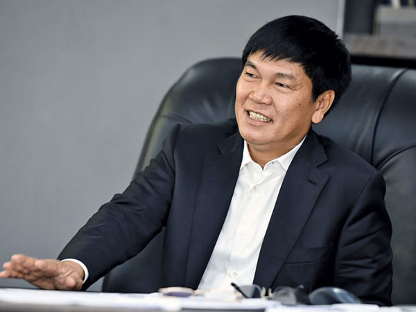 'Vua thép' Trần Đình Long lọt top 1.000 người giàu nhất thế giới