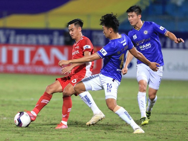 4 thủ môn vẫn dương tính với Covid-19, Hà Nội FC chưa thể 'chào sân' V-League