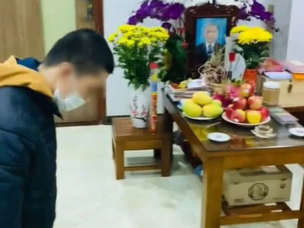 Mất bố, con trai đứng trước bài vị cha xin tha thứ cho người gây tai nạn và trả lại 600 triệu đồng tiền bồi thường