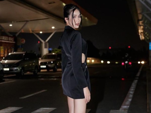 Món đồ cực giản dị trong vali của Á hậu Phương Anh mang qua Pháp khiến fan ngỡ ngàng