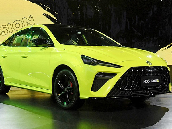 MG5 Scorpio 2022 giá rẻ trình làng, 'xịn sò' hơn MG5 ở Việt Nam