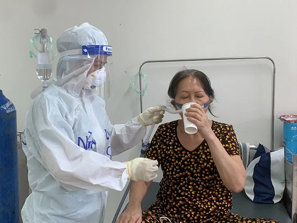 Khó thở, hụt hơi hậu covid-19: Nhóm người có nguy cơ mắc cao, khi nào cần đi khám?
