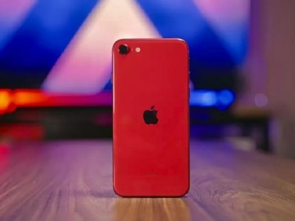‘SE’ trên iPhone SE và Apple Watch SE mang ý nghĩa gì?