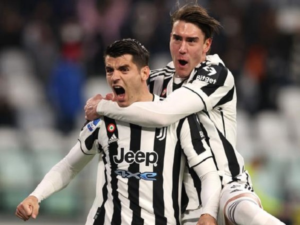 Morata lập công, Juventus cách top 3 đúng 4 điểm