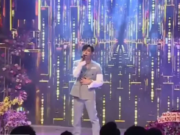 Erik gây tranh cãi với màn hát live hụt hơi, nguyên do thực sự khiến ai cũng thông cảm