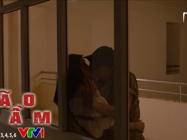 Bão ngầm tập 13: Hải Triều bất ngờ hôn Hạ Lam mãnh liệt nhưng vẫn giữ kín thân phận cảnh sát ngầm