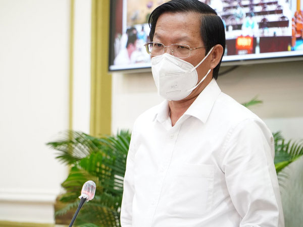 F0 không triệu chứng vẫn có thể đi làm