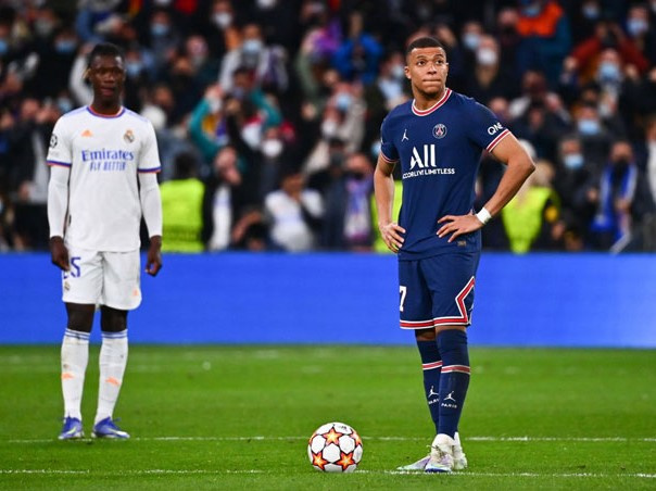 Kylian Mbappe: 'Gánh' PSG mệt rồi, sang làm 'trùm' Real thôi!
