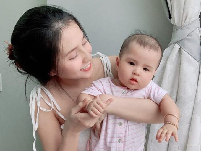 Cuộc sống của Thiên An và con gái đầu lòng ra sao sau ồn ào tình ái với Jack?