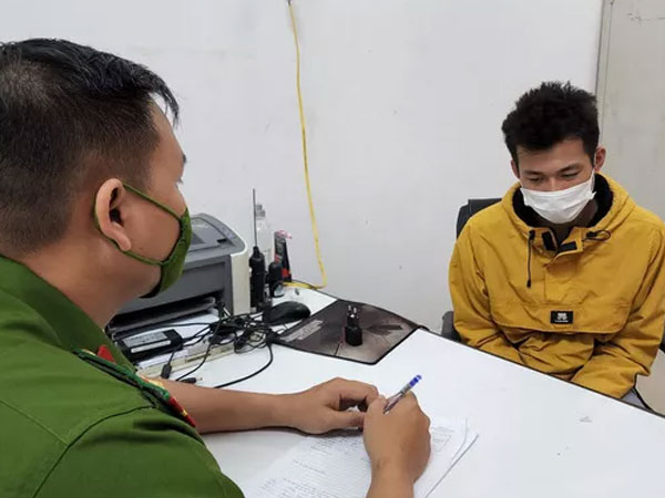 Tham mua kit test COVID-19 giá rẻ, cô gái bị thanh niên Hà Nội lừa 150 triệu đồng