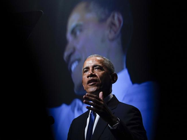 Cựu tổng thống Obama nhiễm covid-19