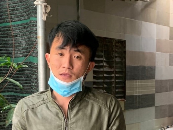 Vào chùa trộm cả chuông đồng, lư hương và nồi đồng