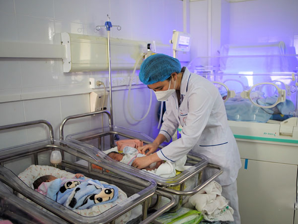 Người đã nhiễm Covid-19 sau bao lâu có thể mang thai?