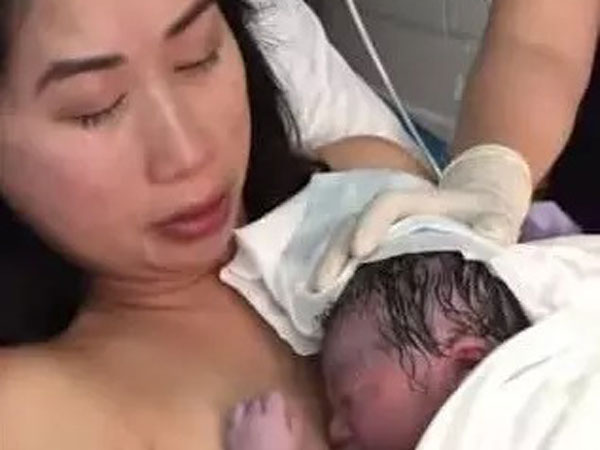 Chị chồng hoàng tộc của Hà Tăng lần đầu khoe ảnh 'vượt cạn'