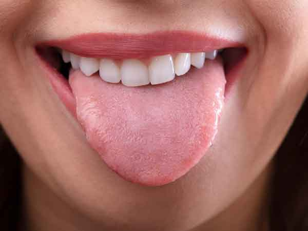 'Bắt mệnh' giàu nghèo, sướng khổ qua 4 tướng lưỡi này