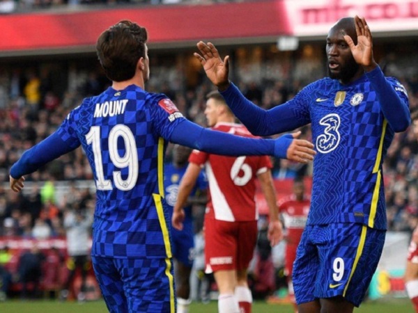 LĐBĐ Anh 'quay xe', trao lại đặc quyền cho Chelsea