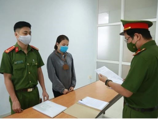 Lừa bạn thân suốt 3 năm, người phụ nữ chiếm đoạt hơn 3,3 tỉ đồng