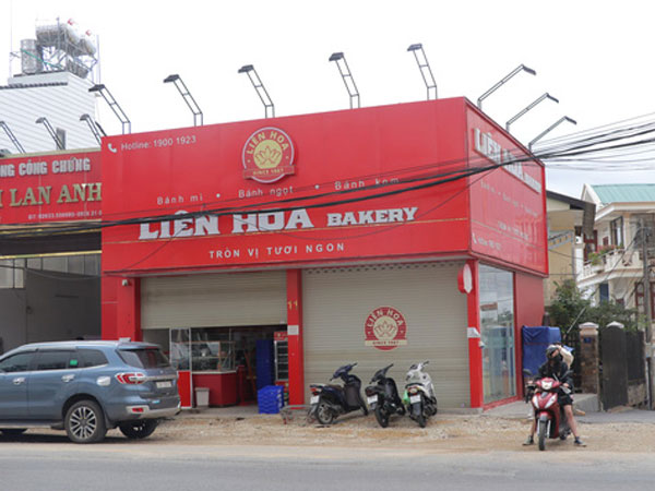 Thêm 36 bệnh nhân ngộ độc cấp cứu sau khi ăn bánh mì Liên Hoa, nâng tổng số lên 84 người