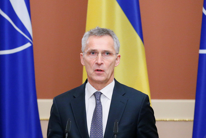 NATO ngầm giúp Ukraine đối phó cuộc tấn công hạt nhân, hóa học
