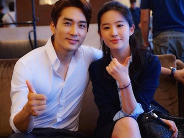Hơn 4 năm sau khi chia tay Lưu Diệc Phi, cuộc sống của tài tử 'Trái tim mùa thu' Song Seung Hun giờ ra sao?