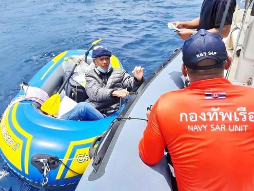 Thông tin bất ngờ về người đàn ông Việt Nam định chèo xuồng vượt 2.000km đường biển để thăm vợ ở Ấn Độ: Từng xách dao rượt bố