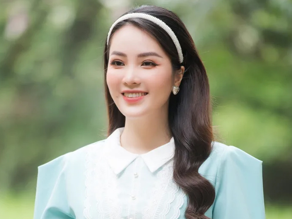 Á hậu Thụy Vân trả lời ra sao khi được hỏi có lo khi chồng lên sân golf không?