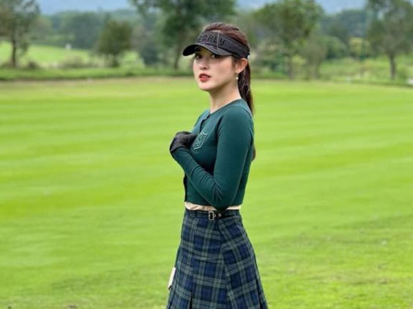 Á hậu Huyền My bất ngờ đăng ảnh chơi golf giữa drama của Hiền Hồ, ai ngờ bị hỏi luôn: 'Kiếm được đại gia chưa?'