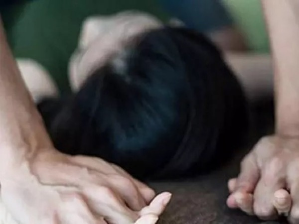 Điều tra vụ hoa khôi tố bị trưởng khoa ĐH, Chủ tịch bệnh viện ép làm nô lệ tình dục