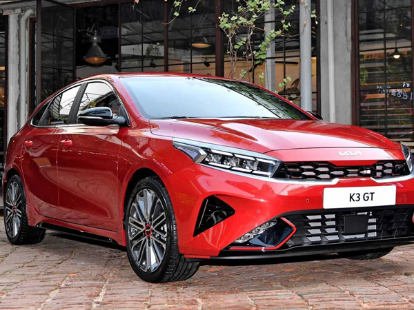 Kia K3 GT giá 759 triệu tại Việt Nam, có gì 'đấu' Honda Civic?