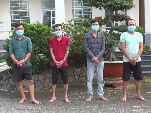 Diễn biến mới vụ 5 thanh niên liều lĩnh cướp xe, đập phá trong trụ sở công an
