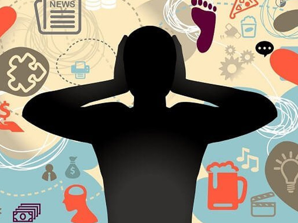 Xuất hiện sương mù não hậu Covid-19, người phụ nữ trẻ rơi vào chán nản kéo dài