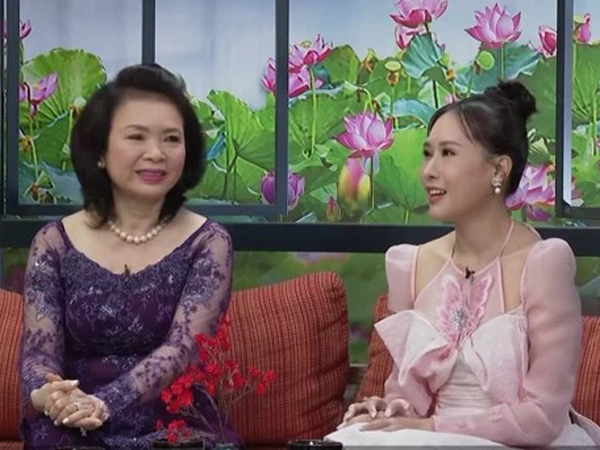 Mẹ chồng nàng dâu: 'Ngứa mắt' khi phát hiện nàng dâu có hình xăm ở lưng, mẹ chồng đại gia 'quay xe' gấp chỉ vì tô bún bò