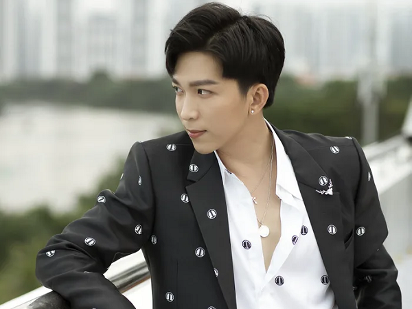 Hát 'Hương tóc mạ non' nhưng lại bắt tone 'đọt dừa', Tăng Phúc bị khán giả phản ứng gay gắt
