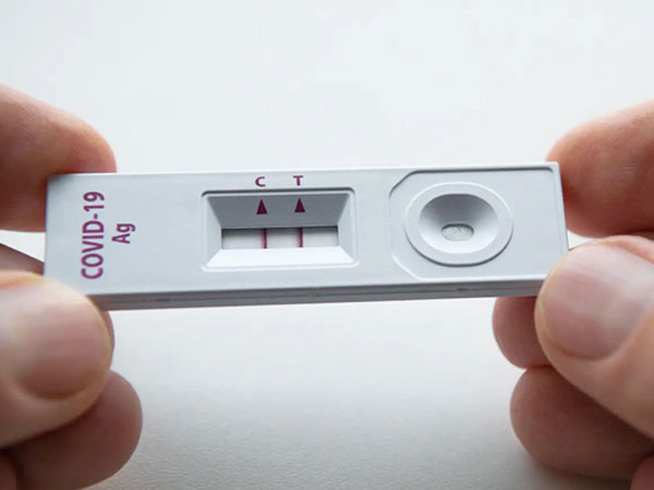 Lý do một số người chưa từng dương tính nCoV