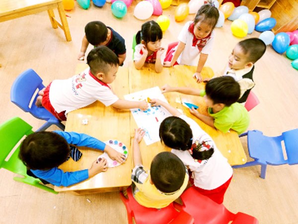 Hà Nội là địa phương duy nhất chưa cho trẻ mầm non và tiểu học đến trường